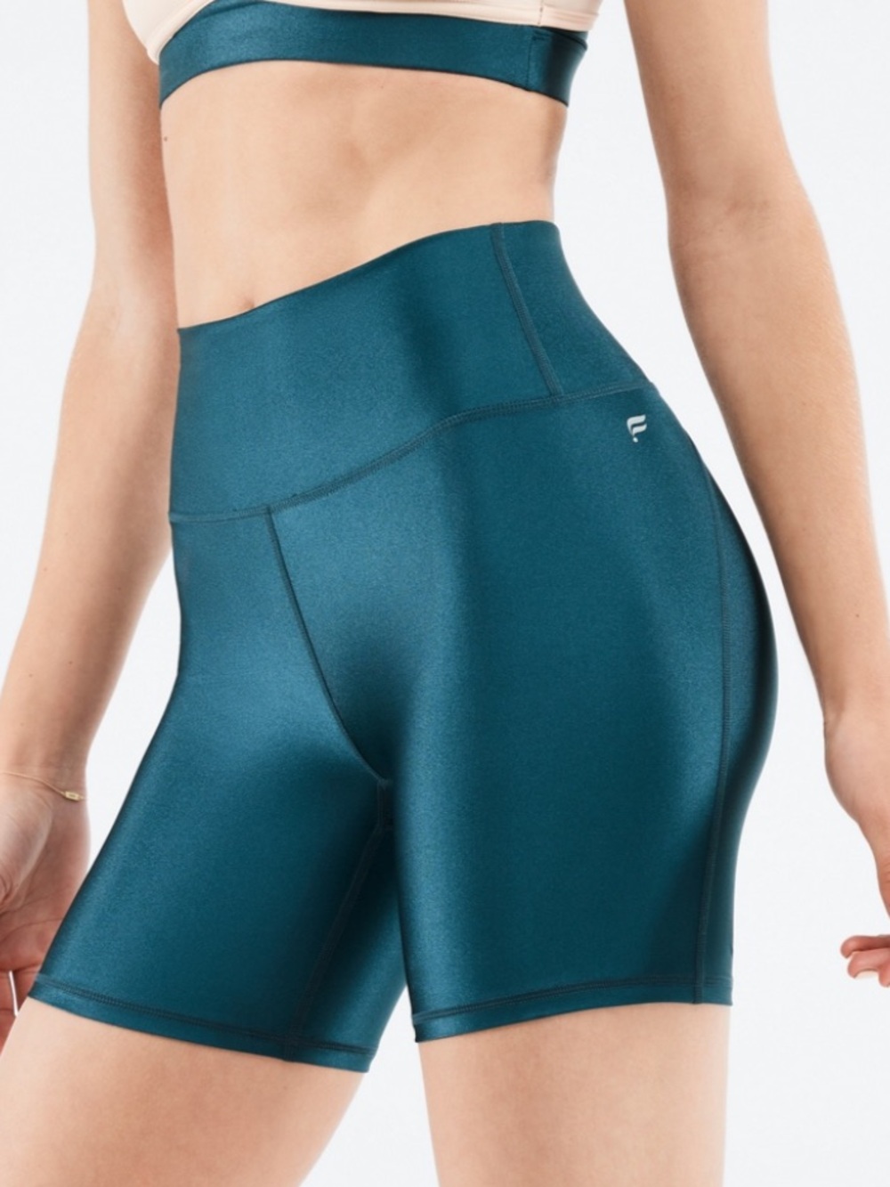 FABLETICS High-Waisted Shine Athletic Short 6” Midnight Wave Turquoise Sz XS/4